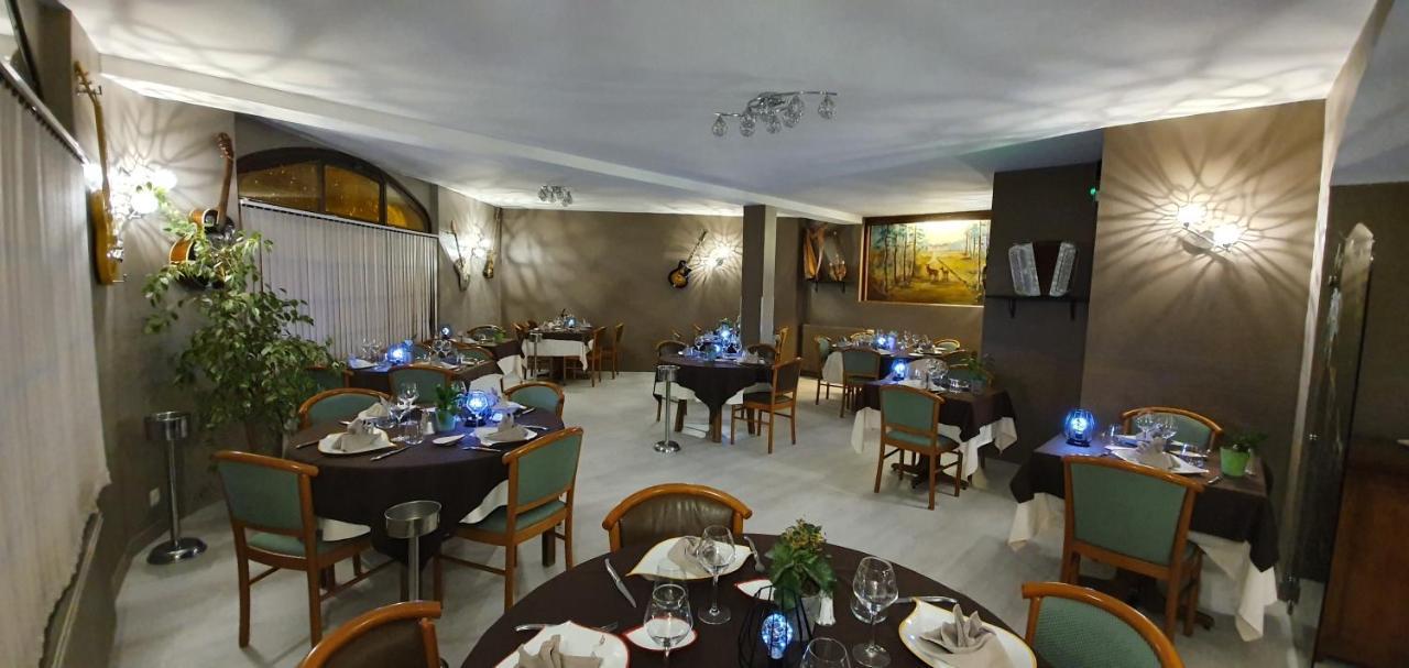 Logis Hotel Saint-Hubert Cour-Cheverny Kültér fotó