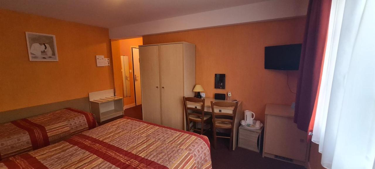 Logis Hotel Saint-Hubert Cour-Cheverny Kültér fotó