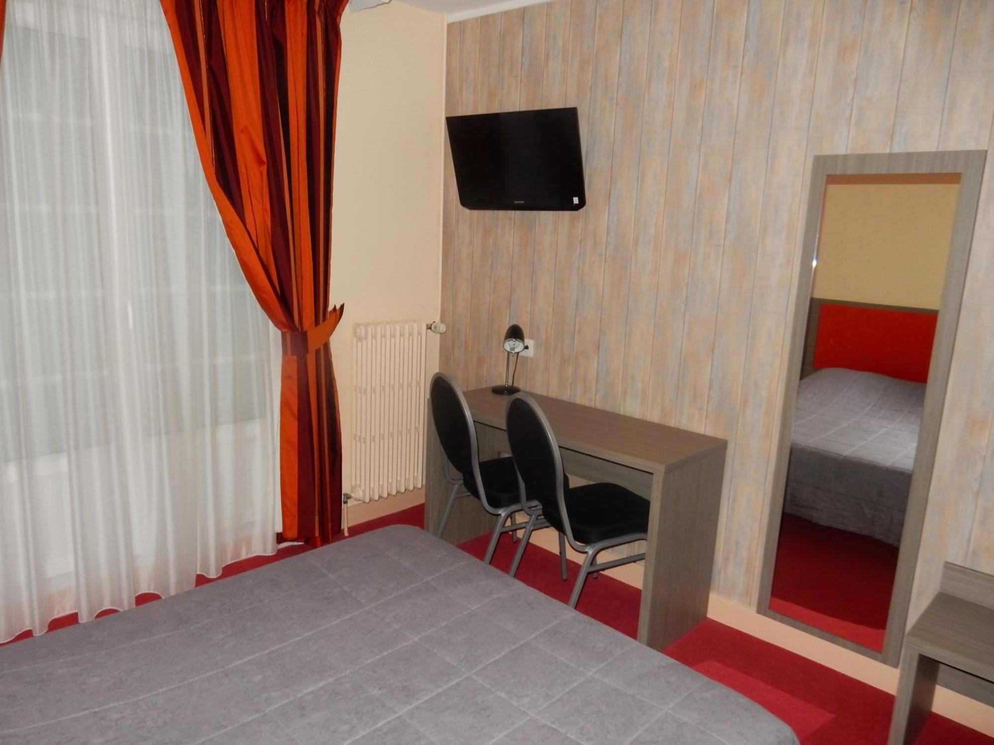 Logis Hotel Saint-Hubert Cour-Cheverny Szoba fotó