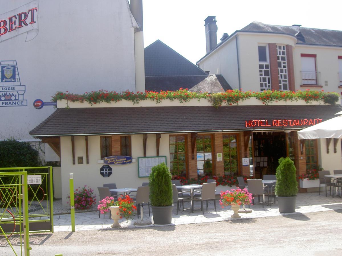 Logis Hotel Saint-Hubert Cour-Cheverny Kültér fotó
