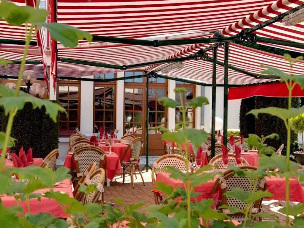 Logis Hotel Saint-Hubert Cour-Cheverny Kültér fotó