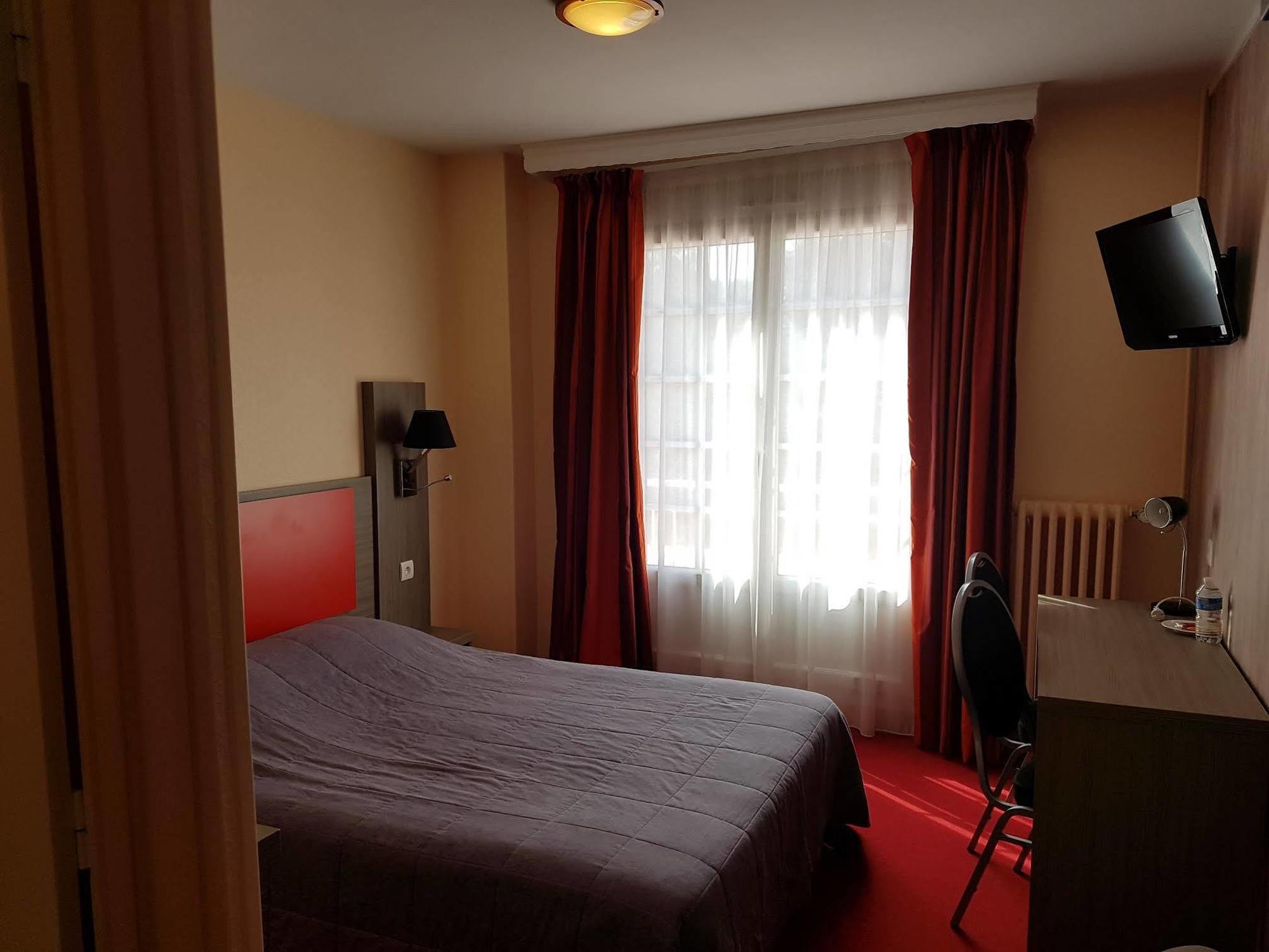 Logis Hotel Saint-Hubert Cour-Cheverny Kültér fotó